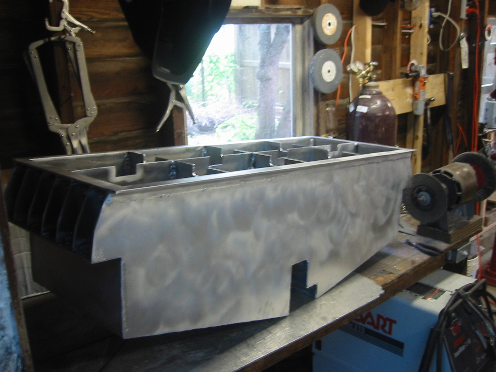 Ballast sled / battery box.